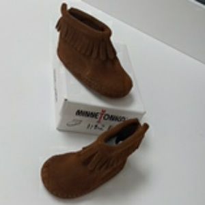 Childrens shoes